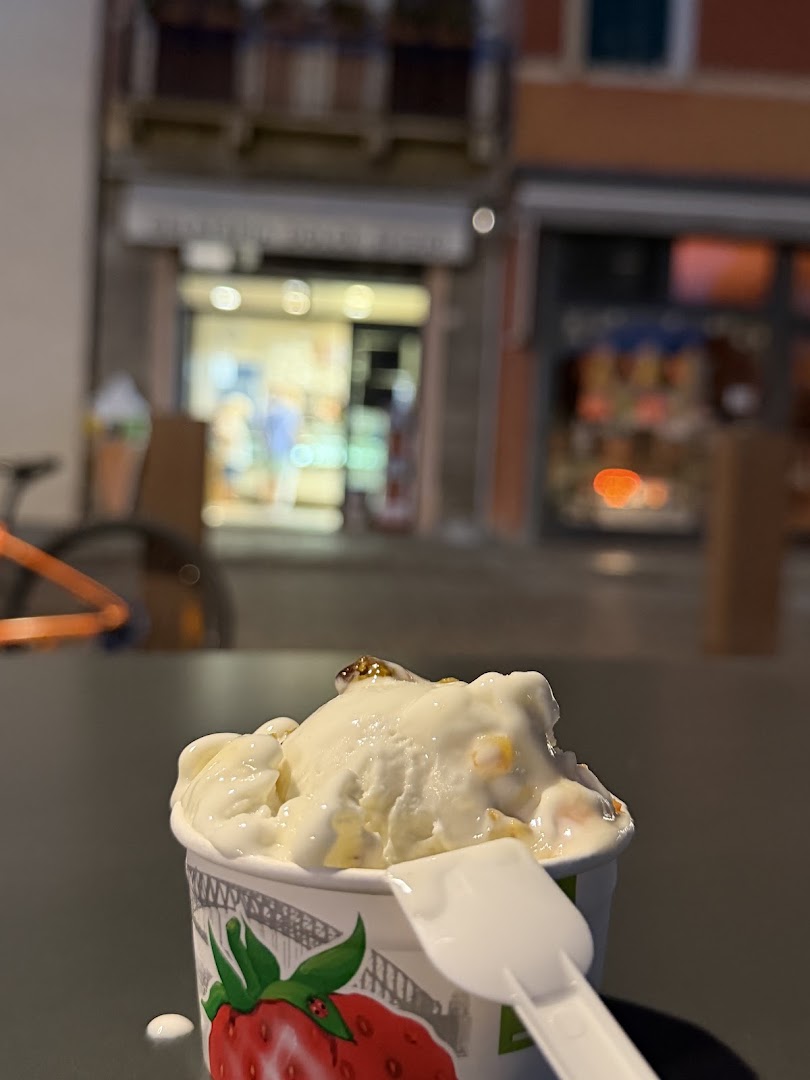 Gelateria Dolce Sfizio