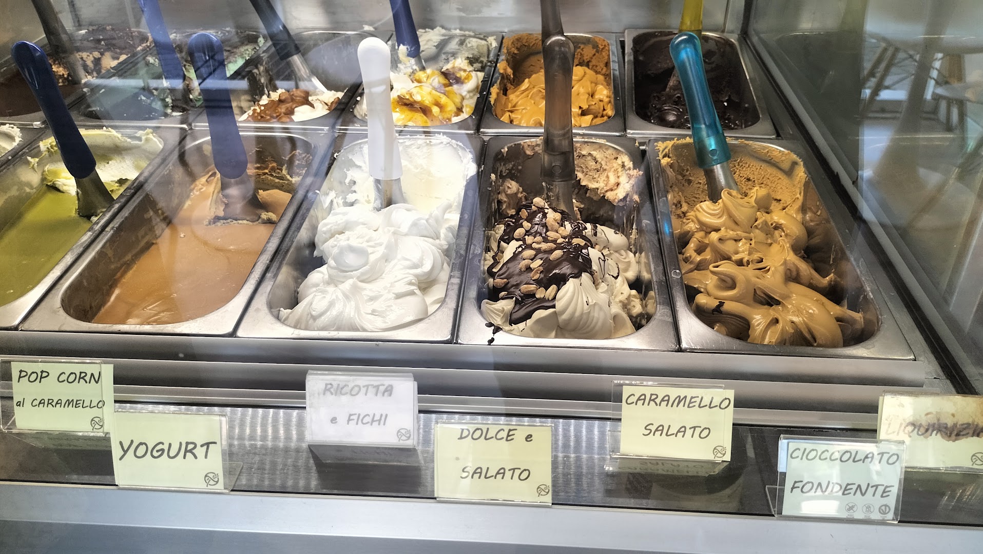Gelateria Dolce Vita Opera