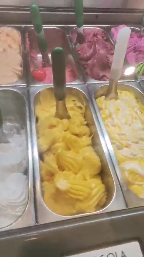 Gelateria Dolcefreddo