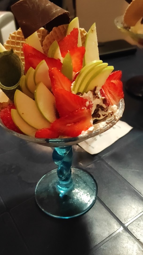Gelateria Dolores