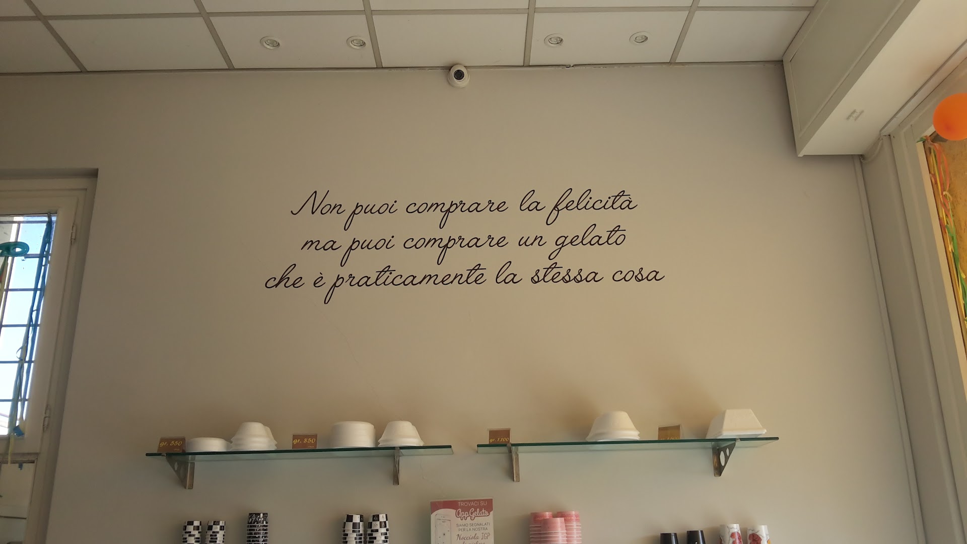 Gelateria Estate Inverno