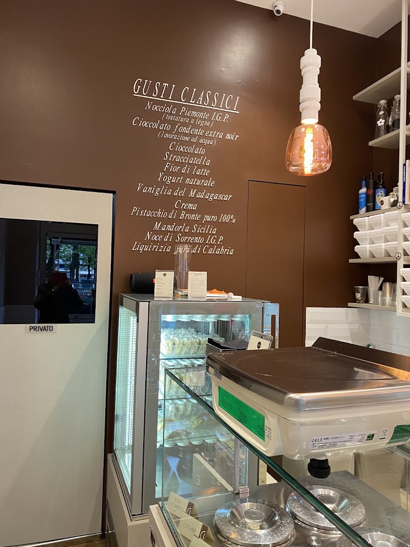 Gelateria Giova