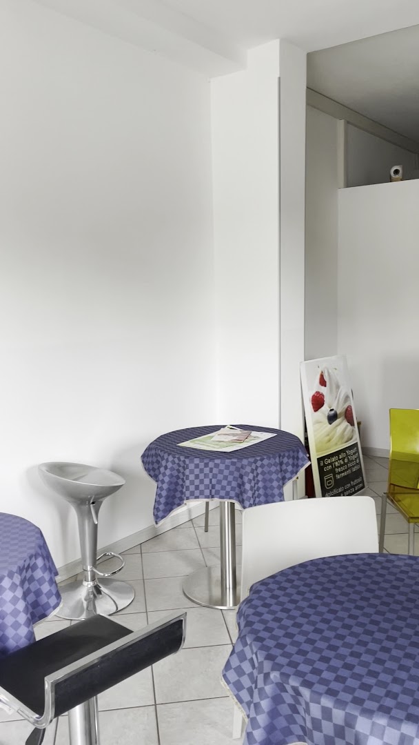 Gelateria Ice Wollas, Castelletto sopra Ticino