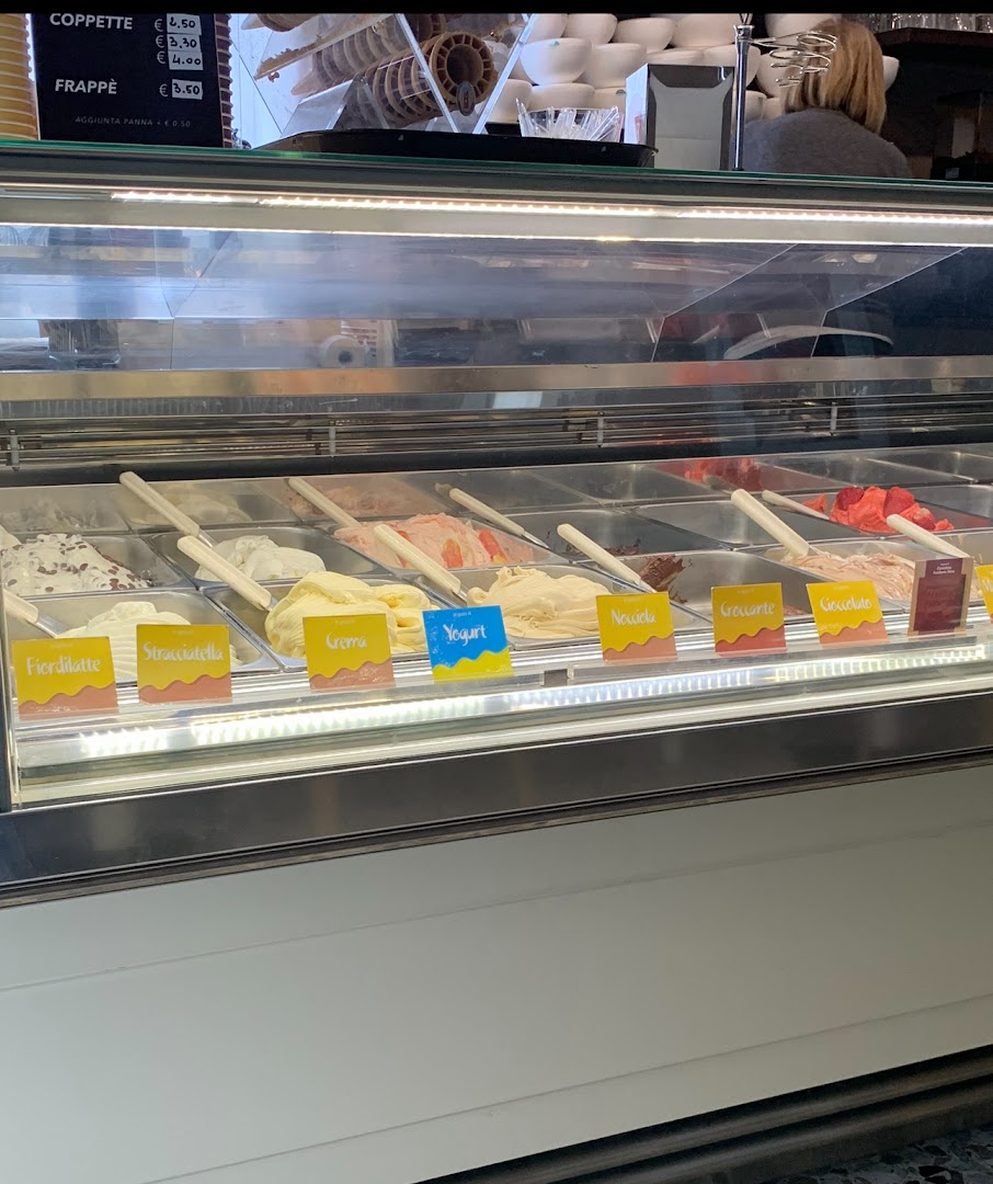 Gelateria "Il Bucaneve"
