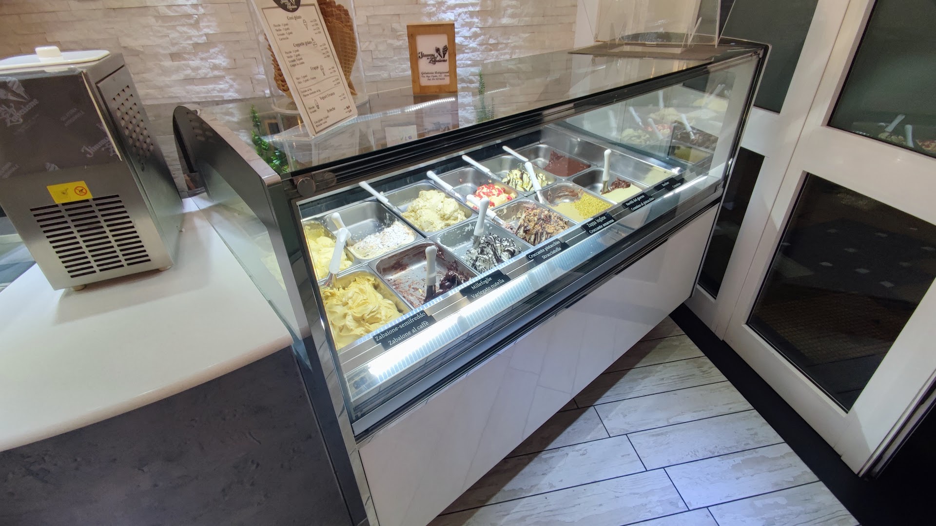 GELATERIA Jimmy Zabaione