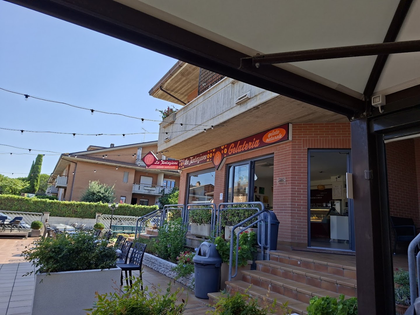 Gelateria La Tentazione, Altidona