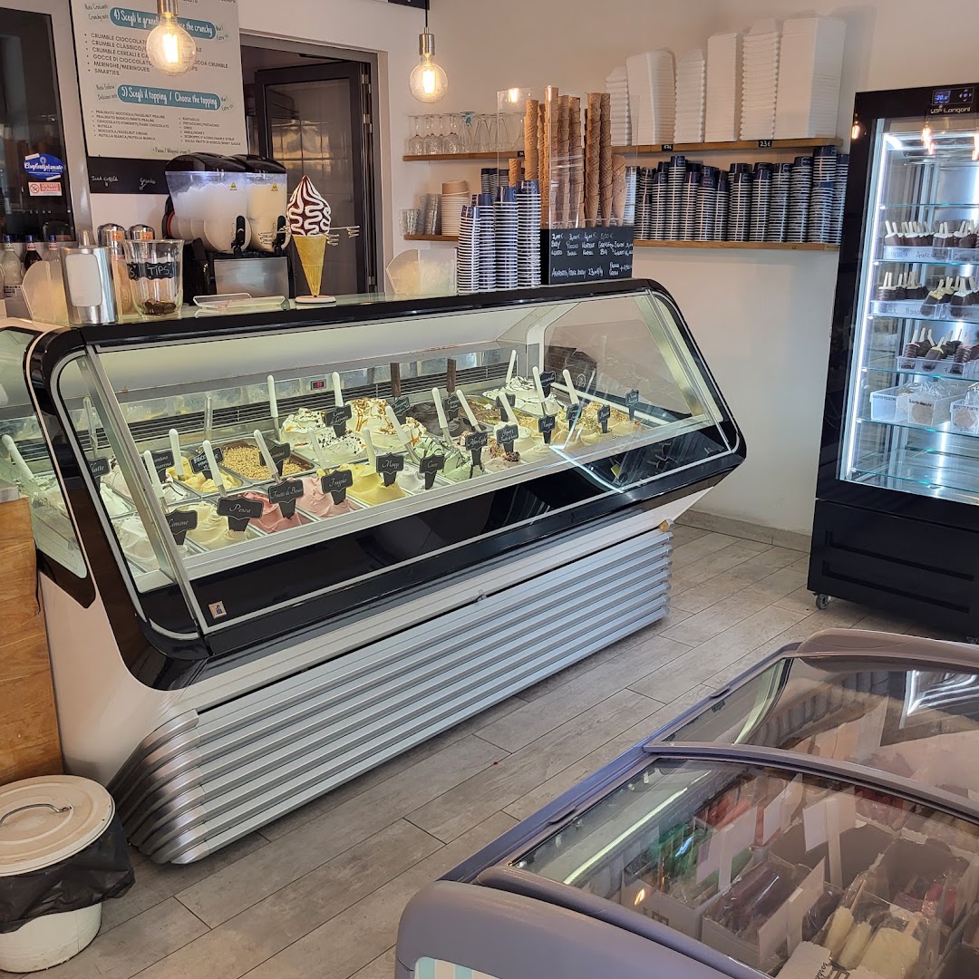 Gelateria L'altro Gelato - Levanto Ice Cream Shop.