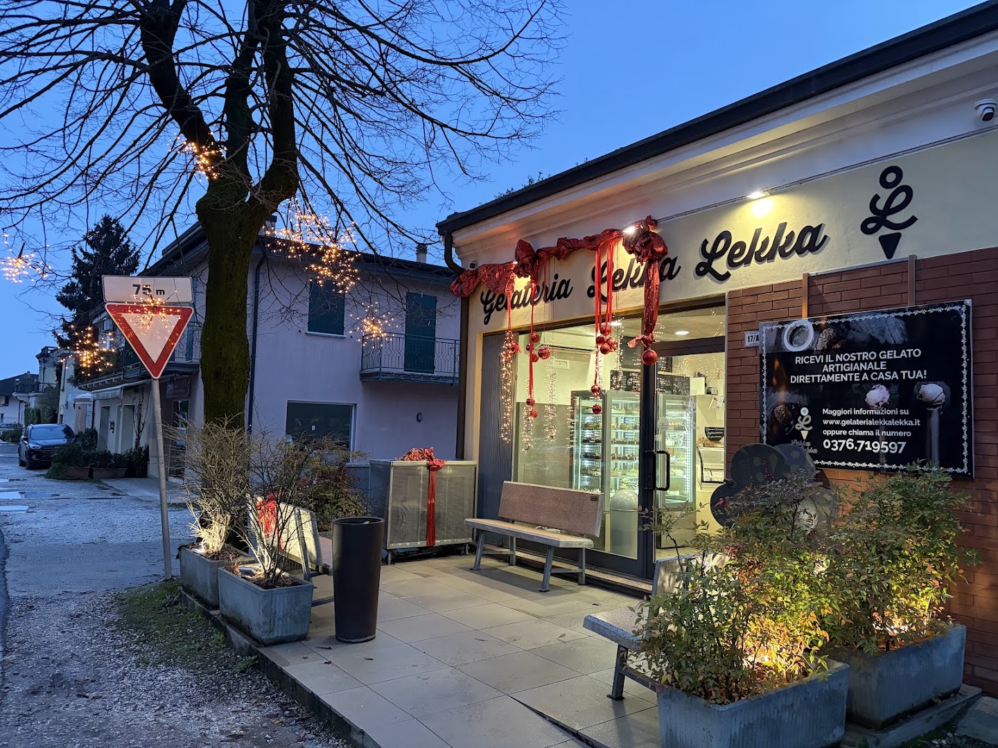 Gelateria Lekka Lekka, Asola