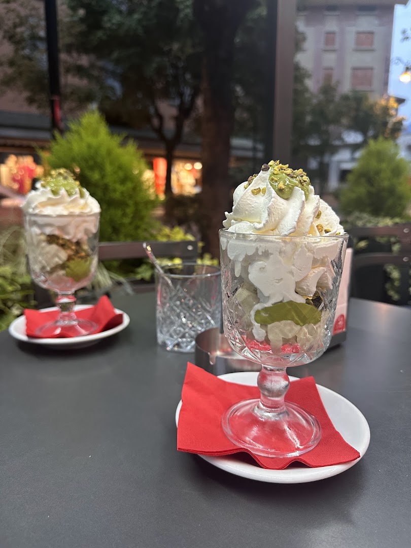 Gelateria Lollipop - Viale Italia, 11 Tirano, Tirano
