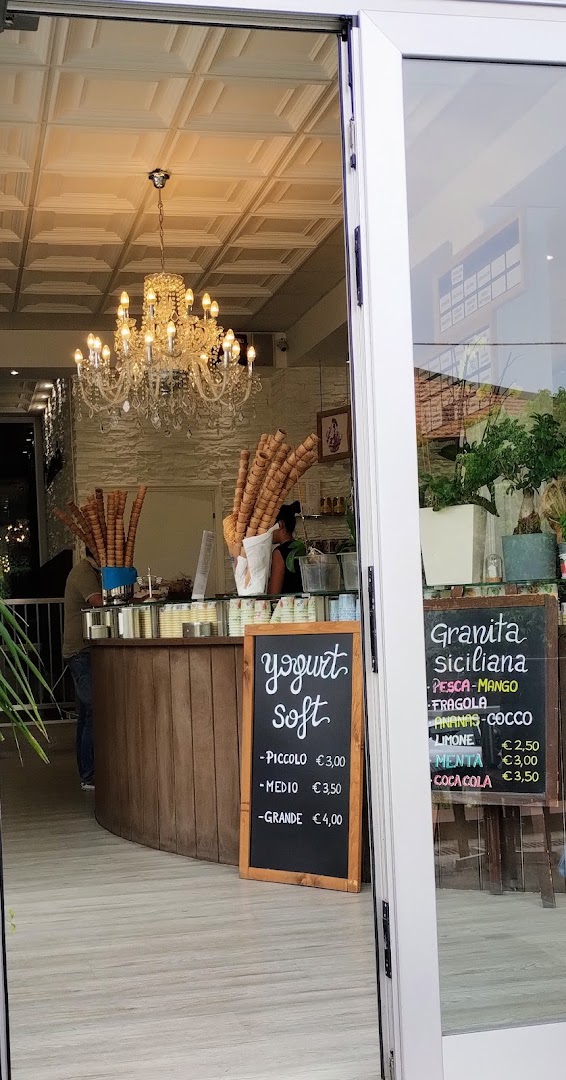 GELATERIA MAMAMIA
