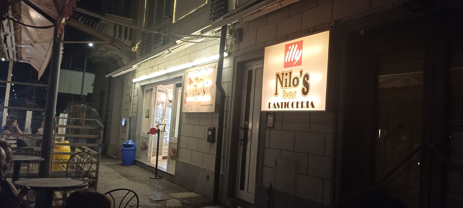 Gelateria Nilos