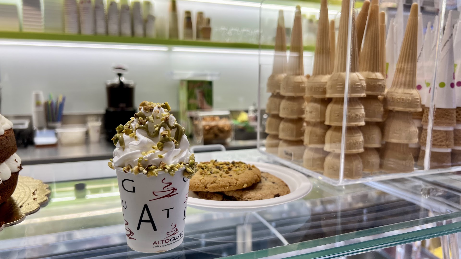 Gelateria oops!, Sassari