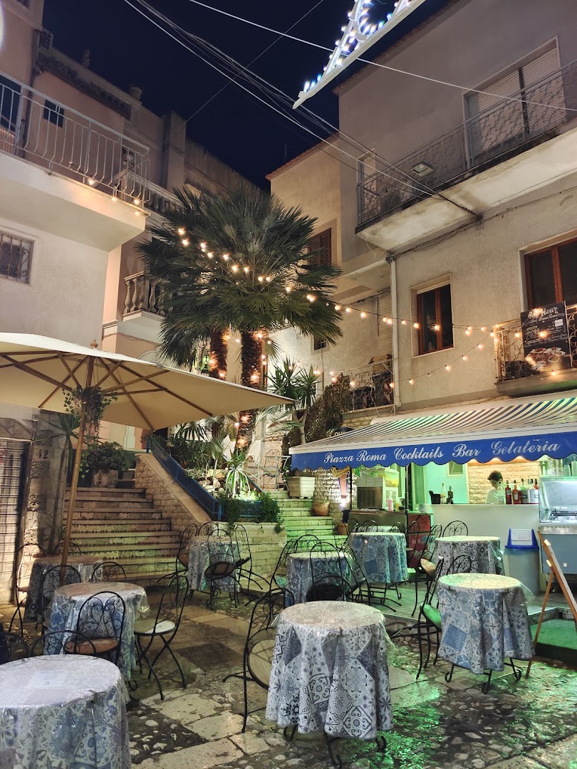 Gelateria Piazza Roma