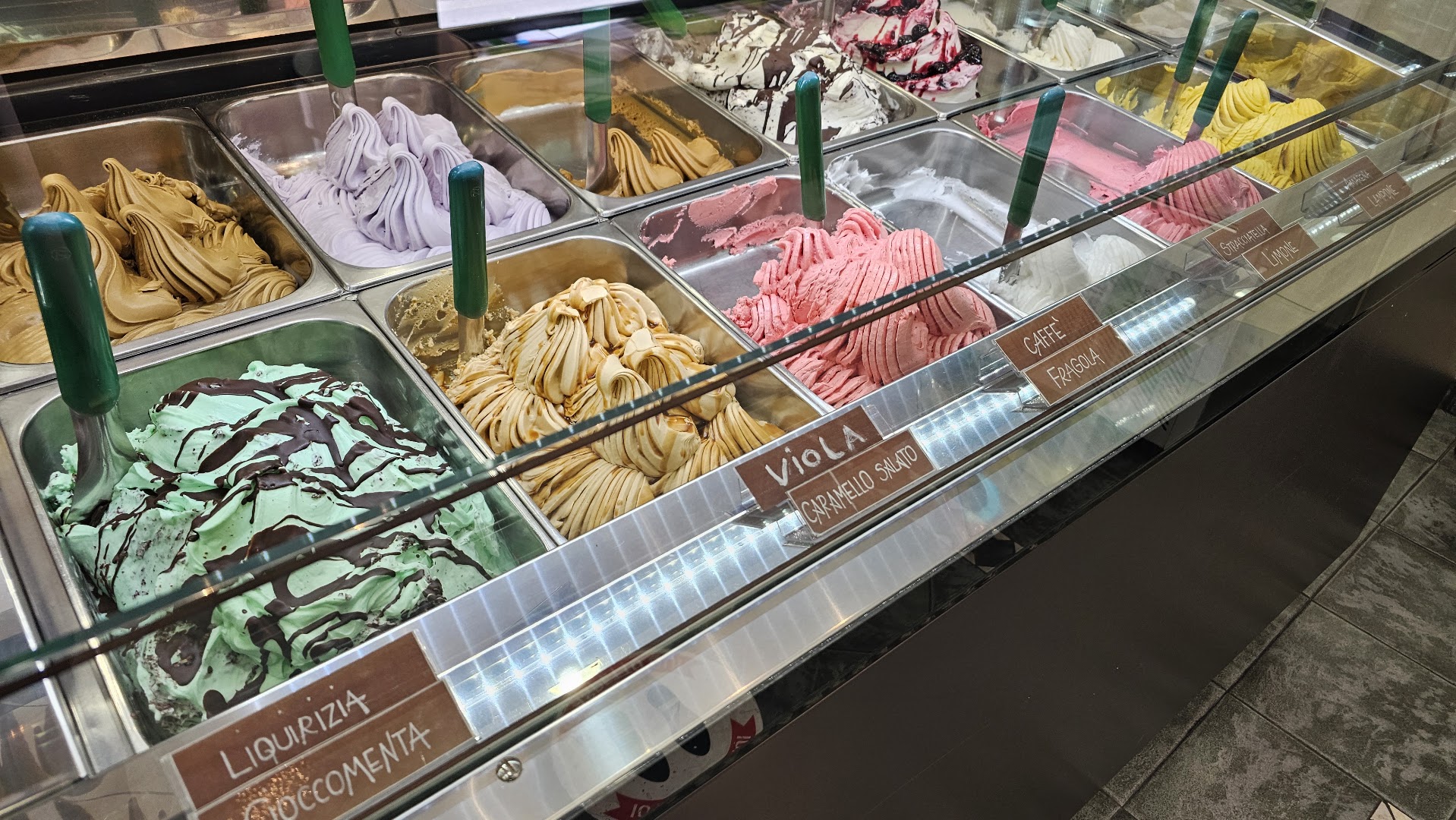 Gelateria Pino Pistacchio...artigianale
