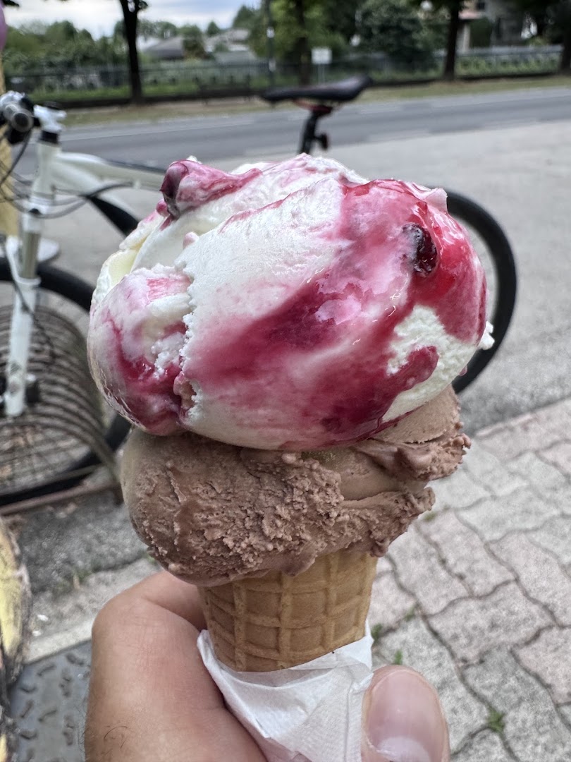 Gelateria Smeraldo, Crocetta del Montello