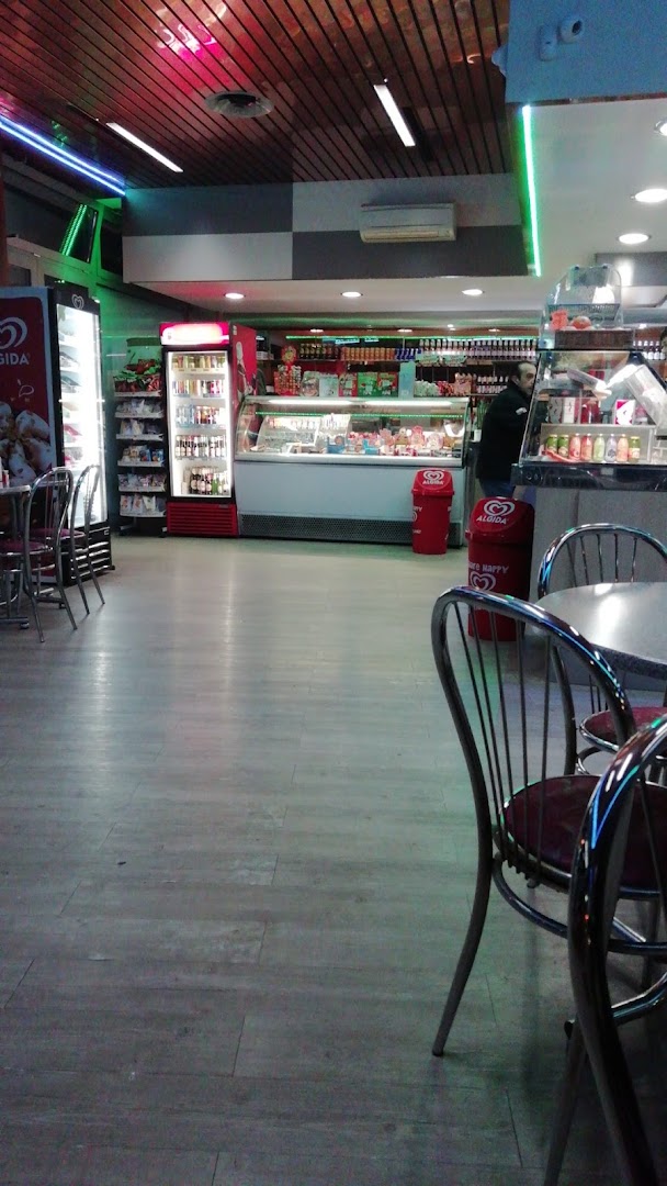 Gelateria Snack Bar