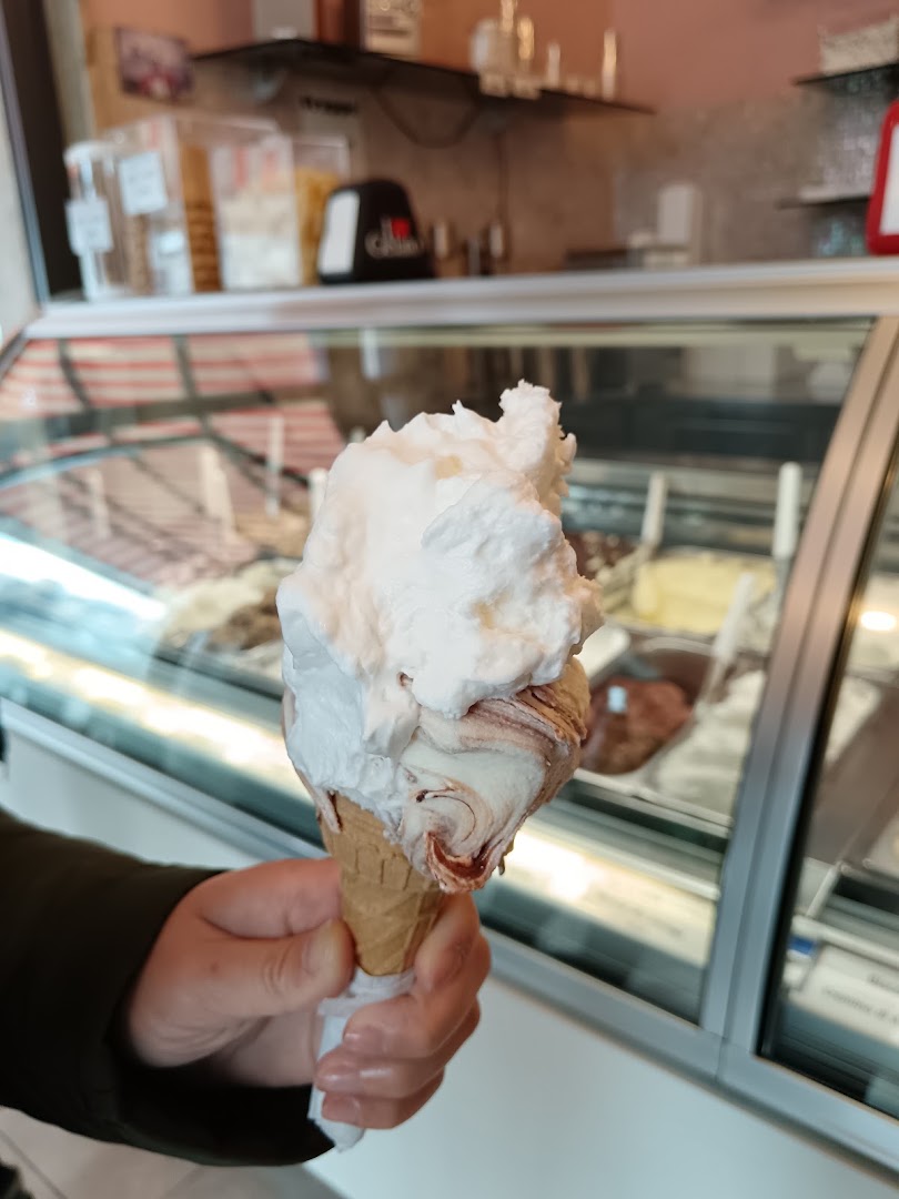 Gelateria Sottozero - Via Roma 312 Prato