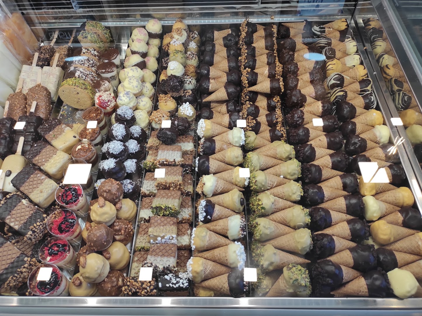 Gelateria Tropical Di Cerri Francesca