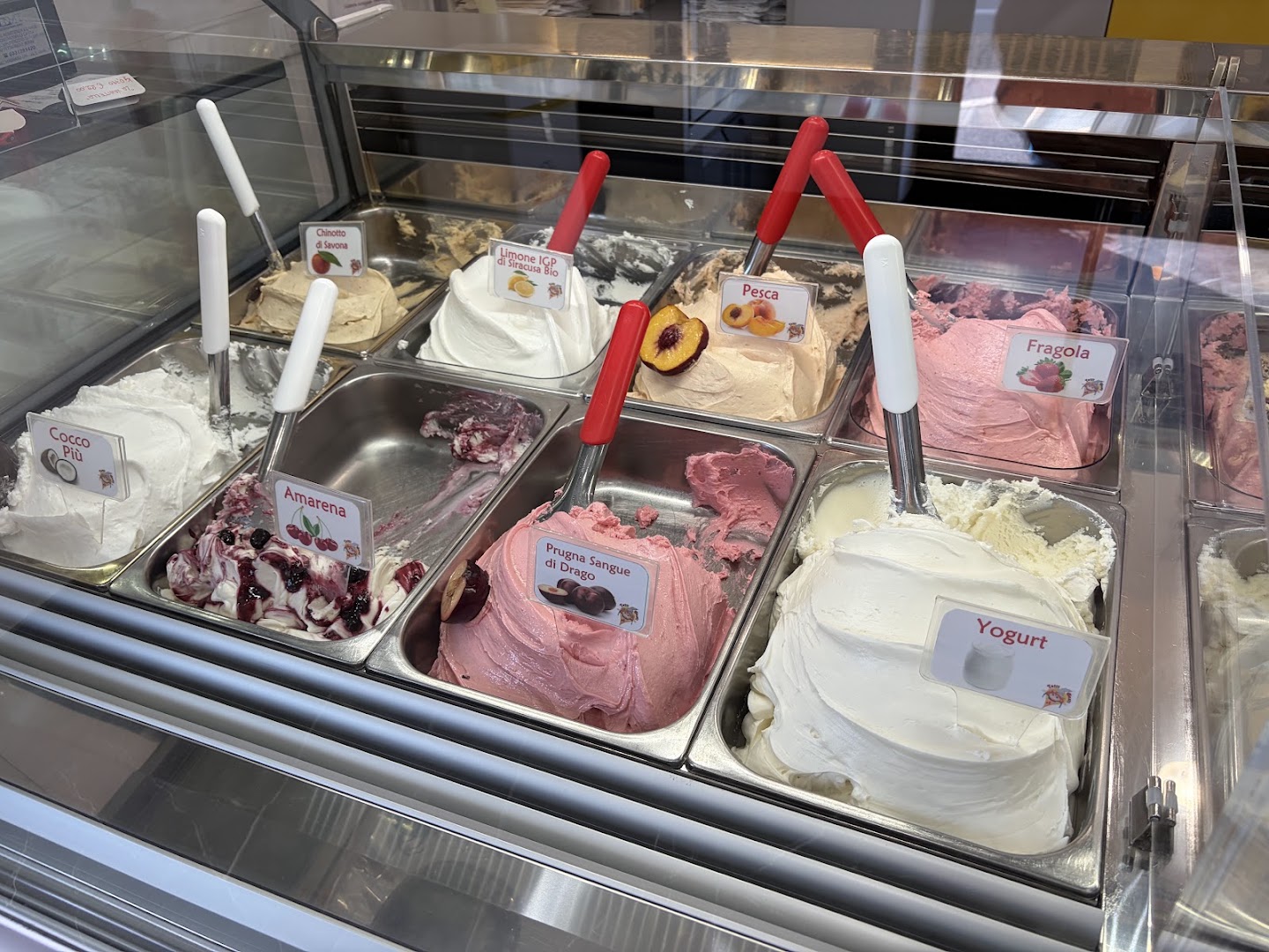 Gelateria Tuttigusti +1