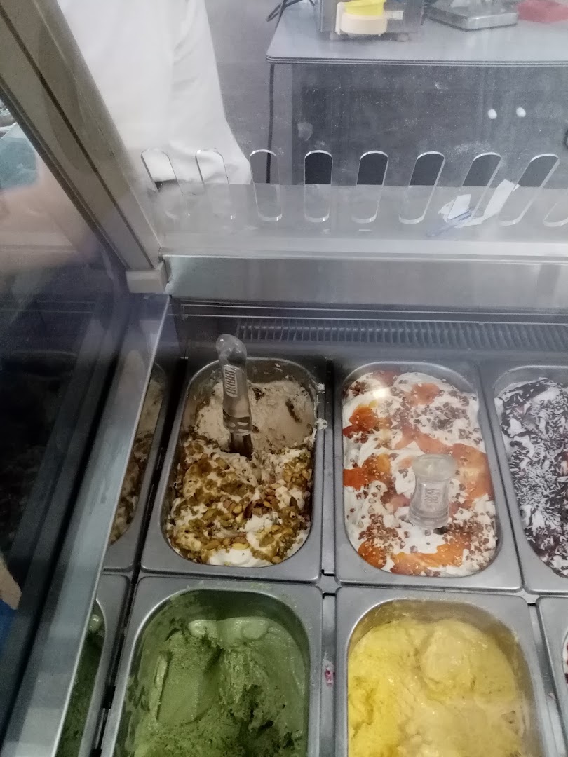 Gelateria yogurteria creperia La Nuova Tampa
