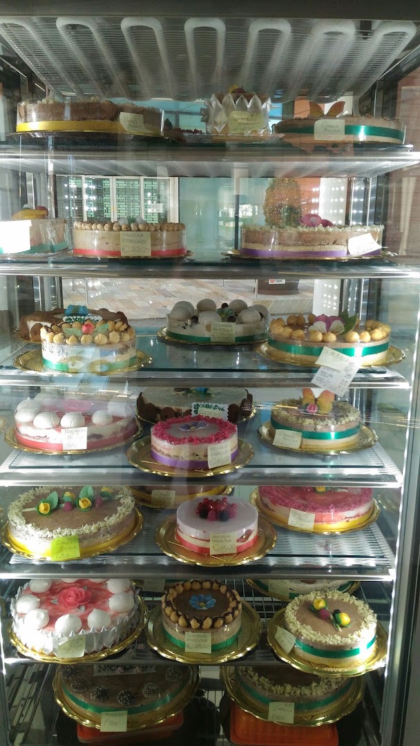 Gelateria Yogurteria Tripla Bontà