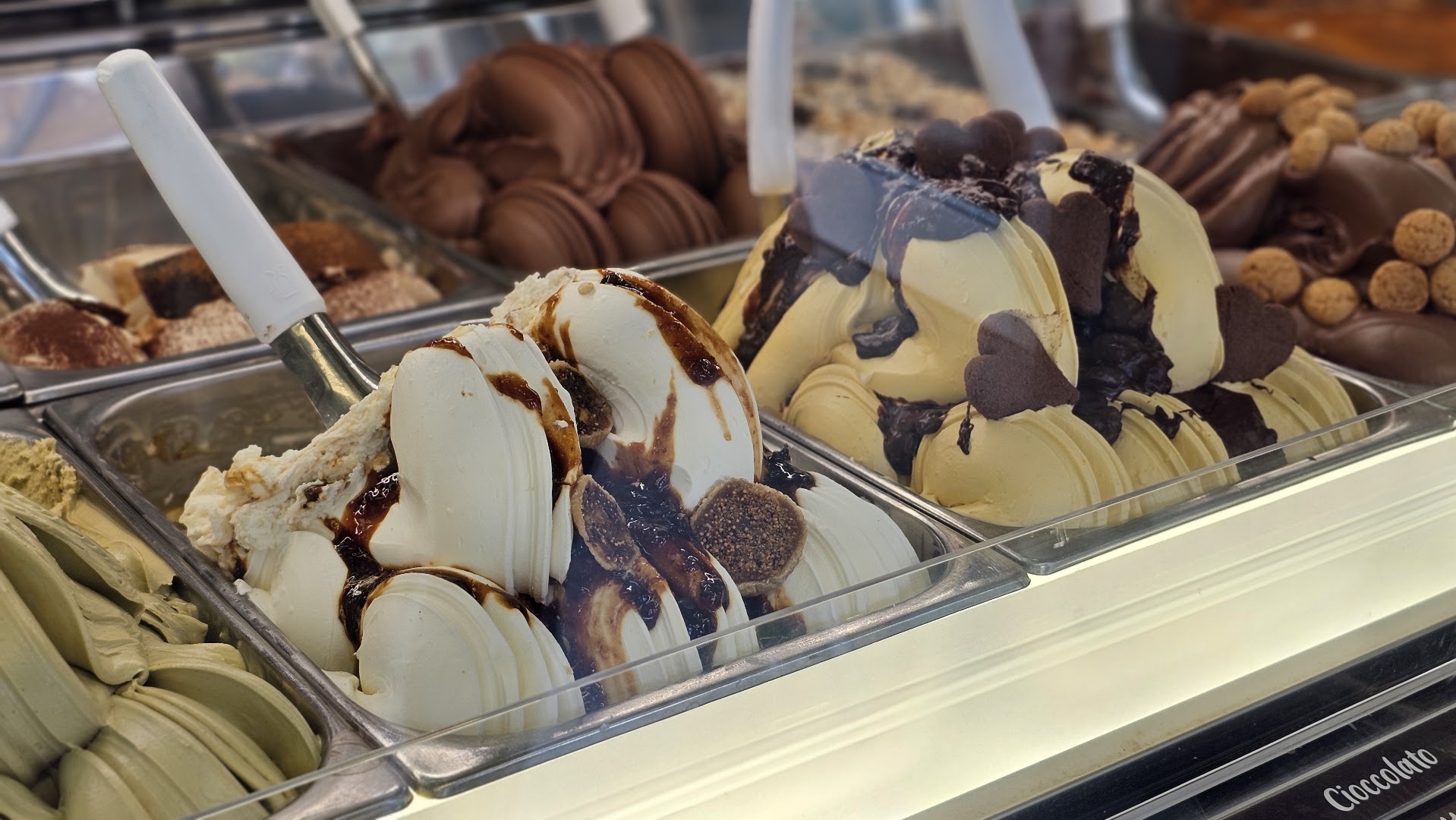 Gelateriaferrara, Asti