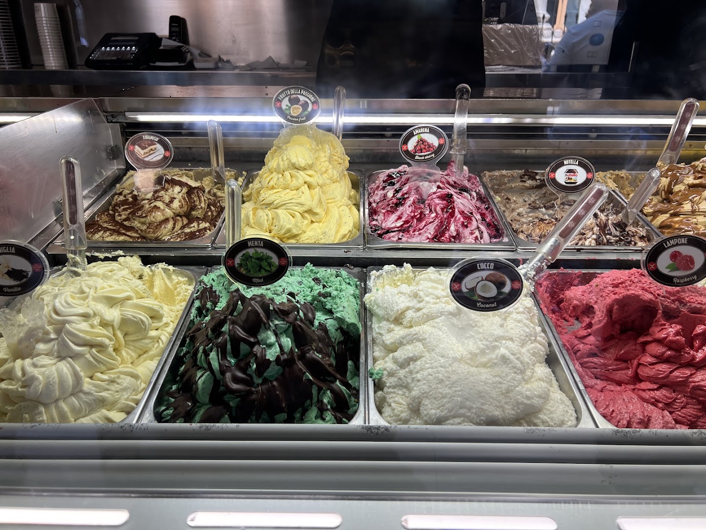 Gelato in Trevi