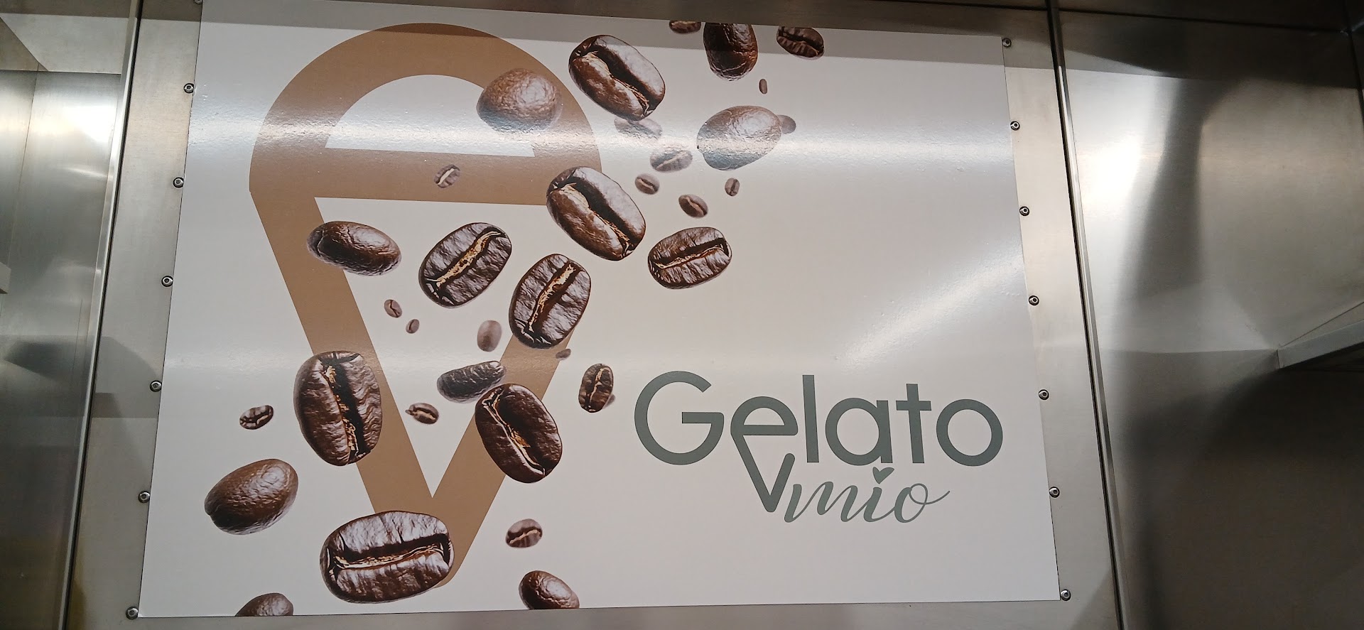 Gelato Mio, Arco