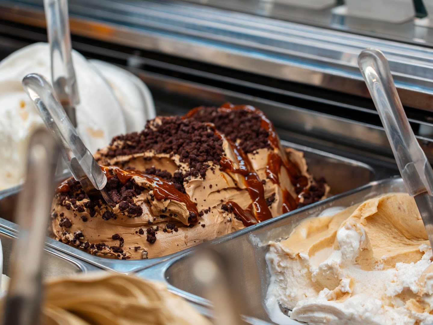 Gelatomania San Colombano al Lambro – Gelateria Artigianale, Pasticceria, Caffetteria, Aperitivi