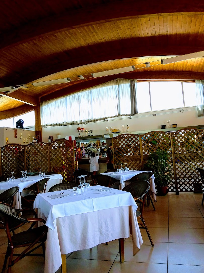 Gemelli Beach Restaurant