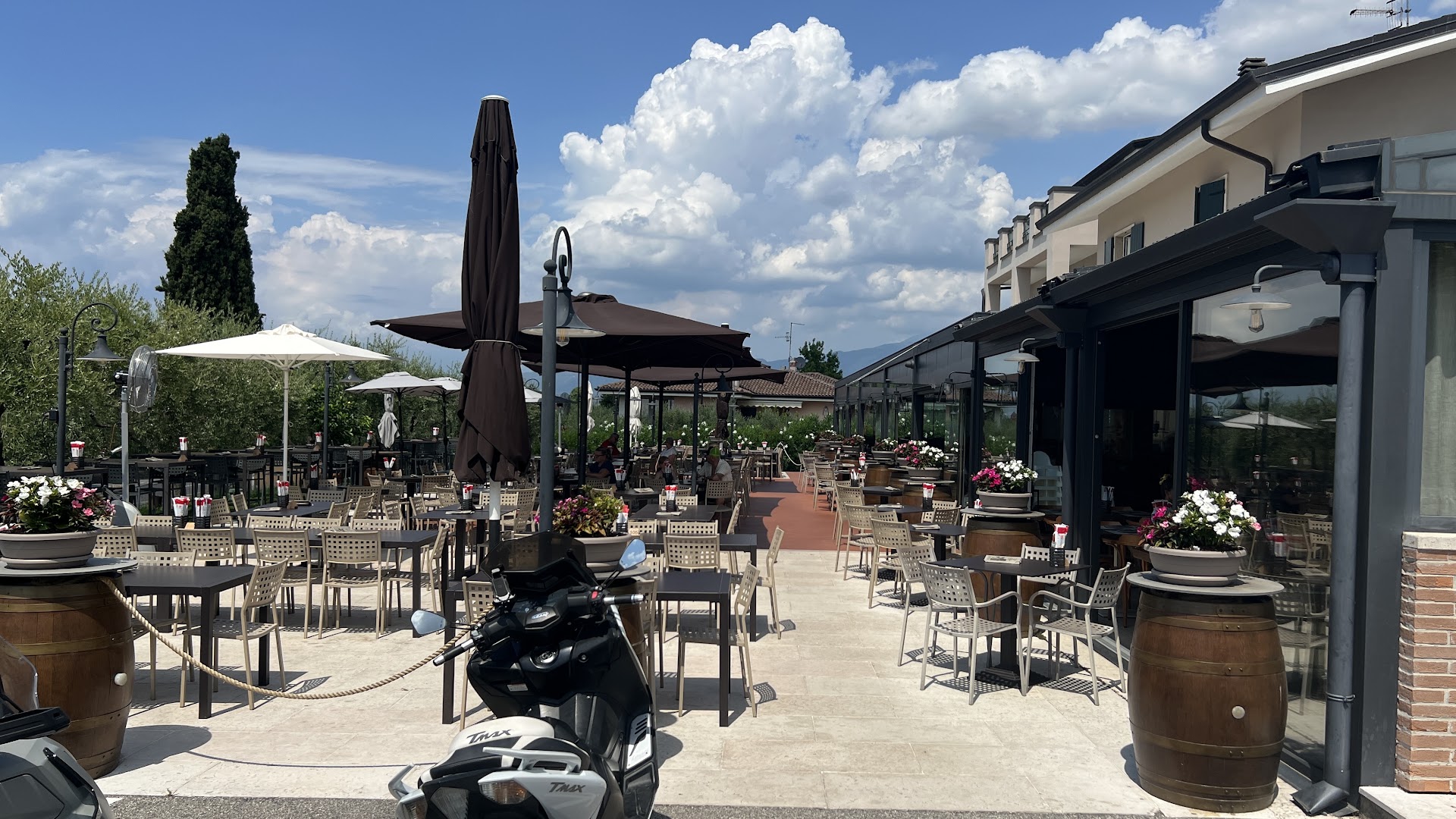 Gem's Brew Pub