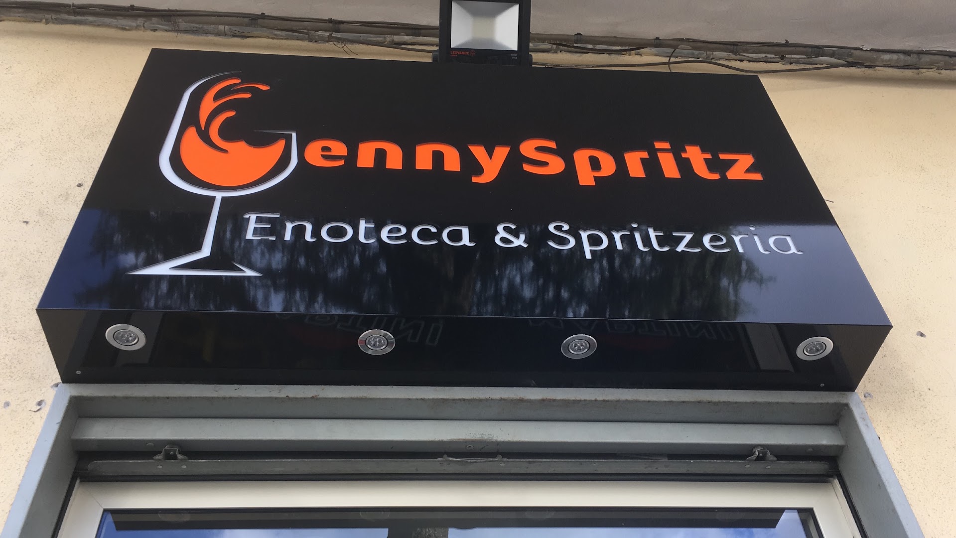 Genny Spritz. Unica sede, Afragola