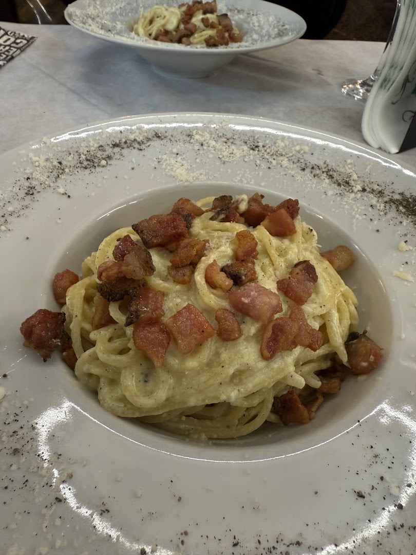 GENUINO Ristorante - Pizzeria - Lounge Bar
