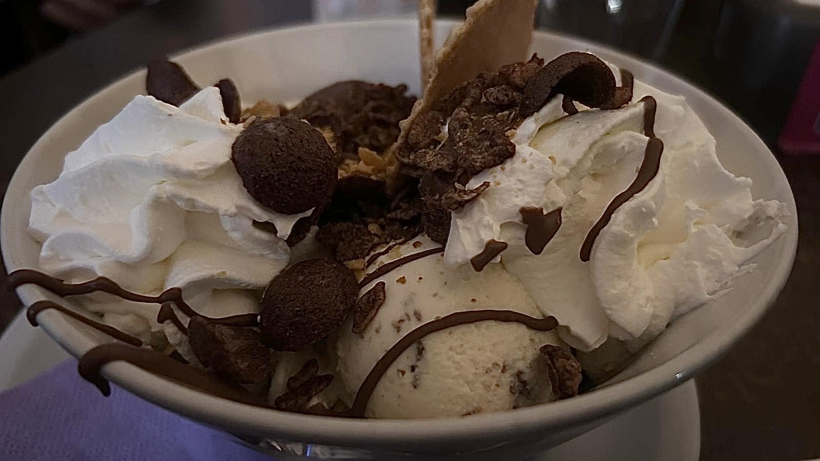 Gglace, Crema