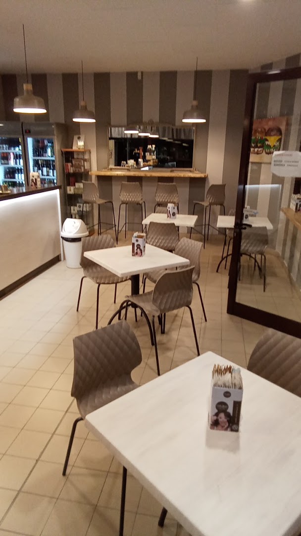 "Gh Ines Bar" di Pedemonte Matteo