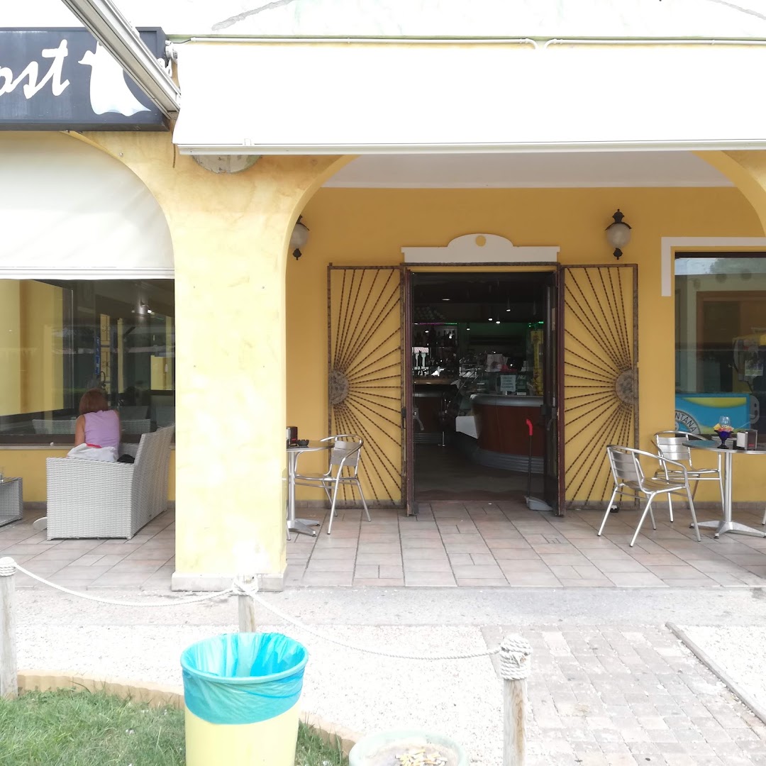 Ghost Bar