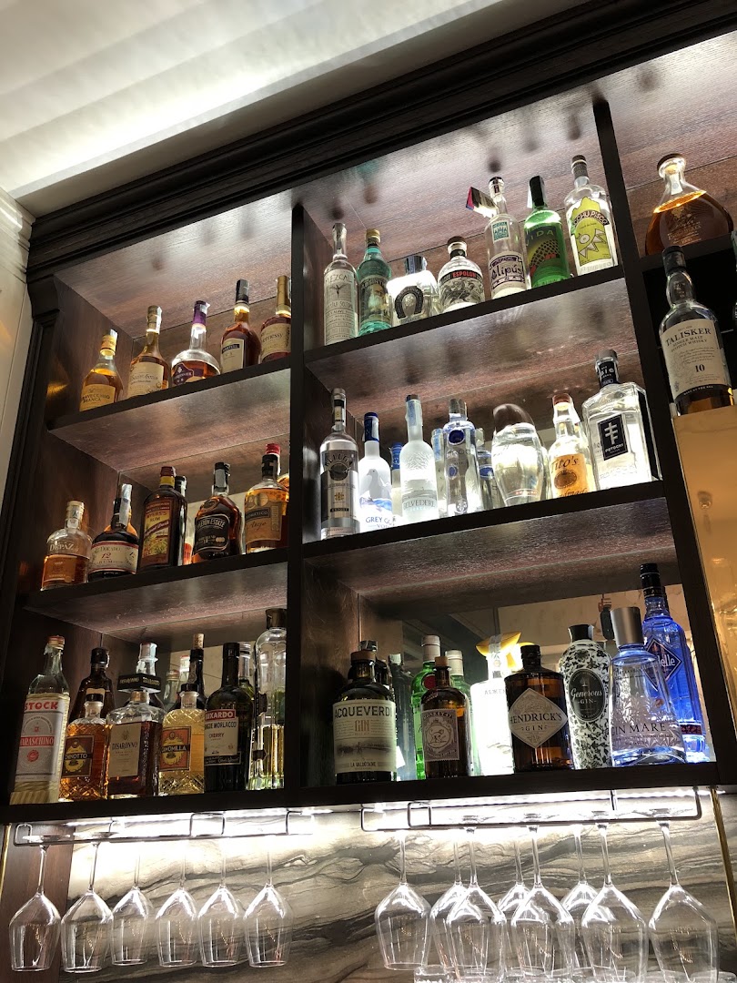 Giada Food Lab & Drinks