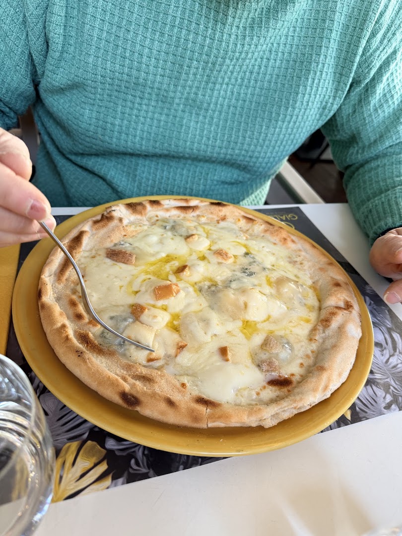 Giallo Viareggio