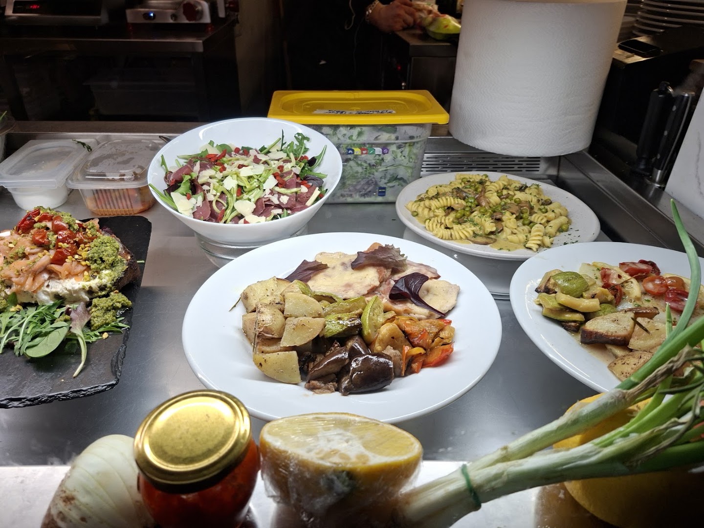 Giani's Bistrot