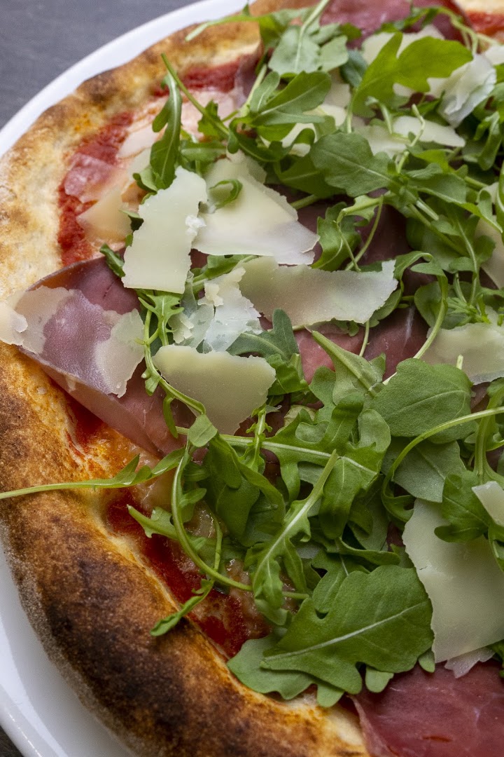 Gigi Pizza