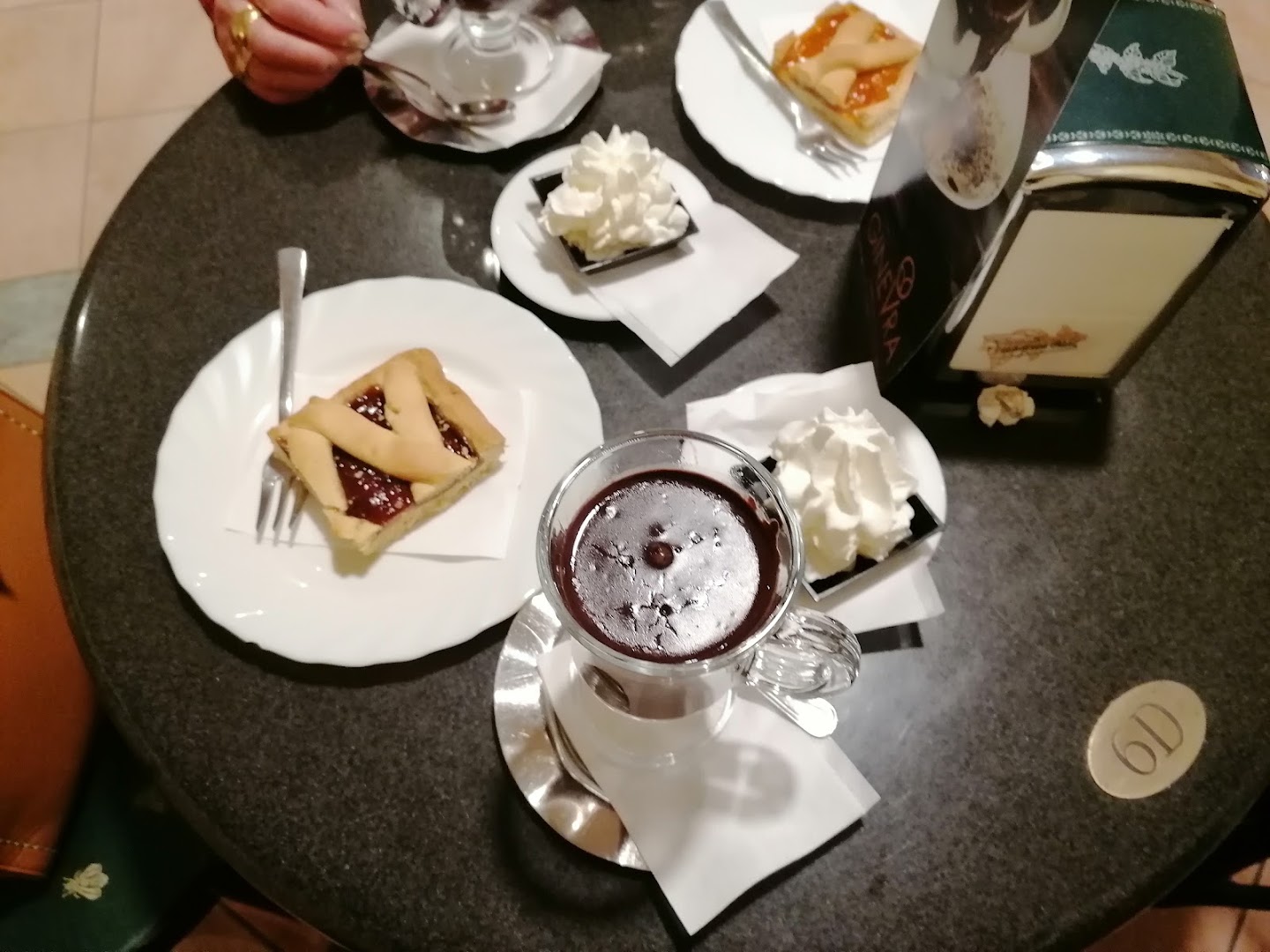 Ginevra Cremeria Caffetteria