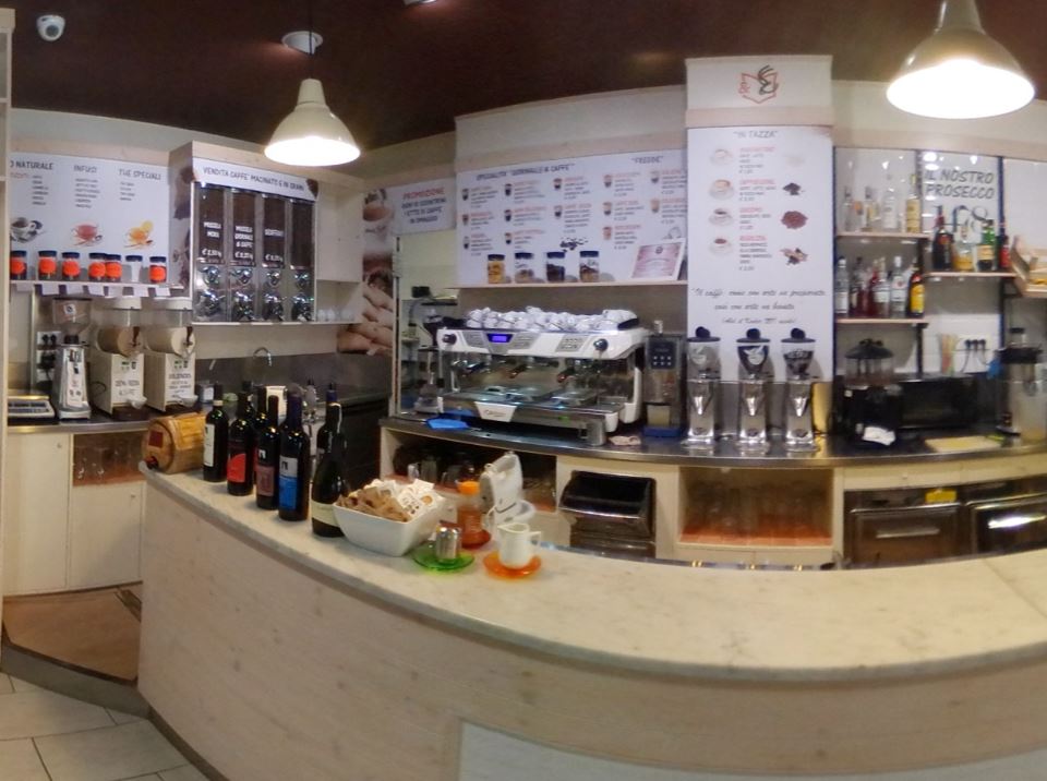 Giornale e Caffè Pisa