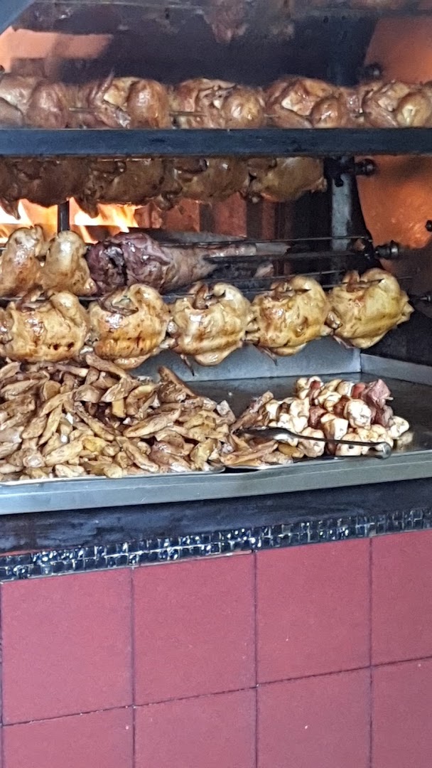 Girarrosto Pollo A Legna