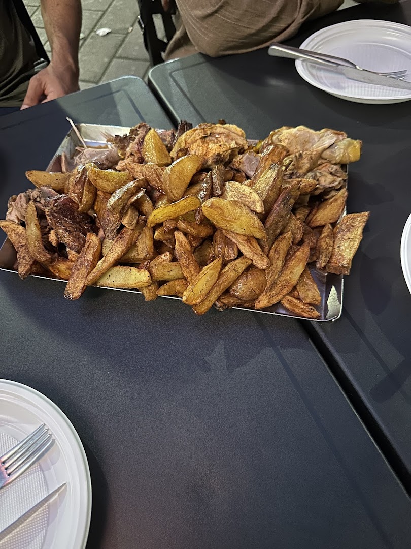 Girarrosto Pollo A Legna