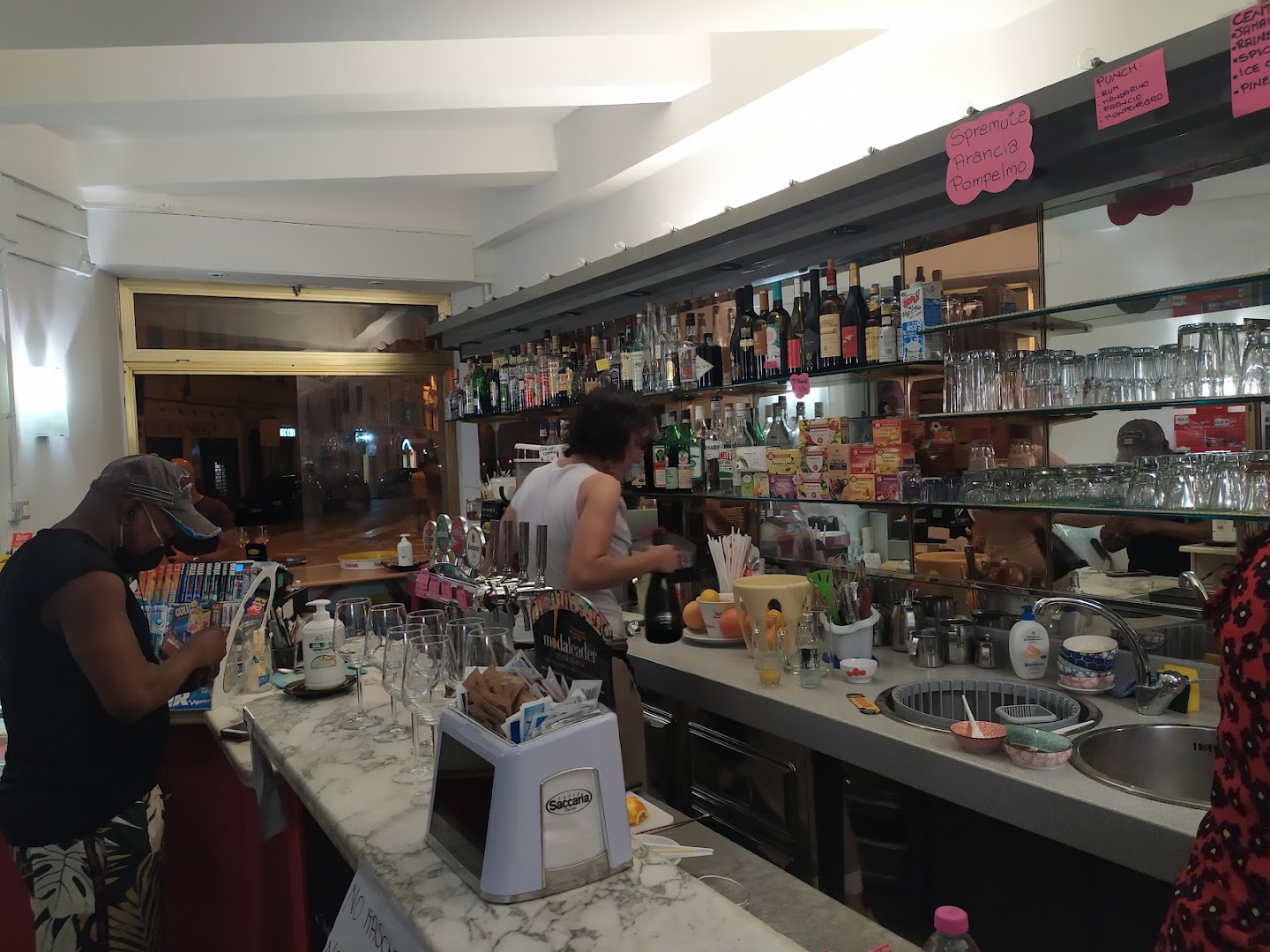 Giù Al L'angoletto, Jesi