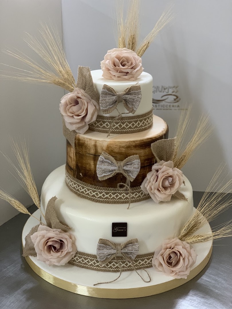 Giuri’ss Pasticceria Gelateria di Federico Perrone
