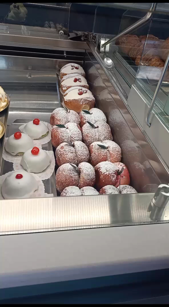 Giuseppe Bellia La Pasticceria Giarre
