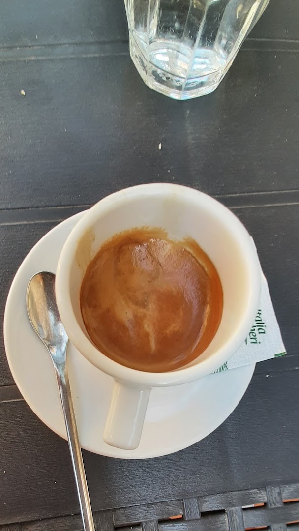 Glam café Di Giuseppe Valenza