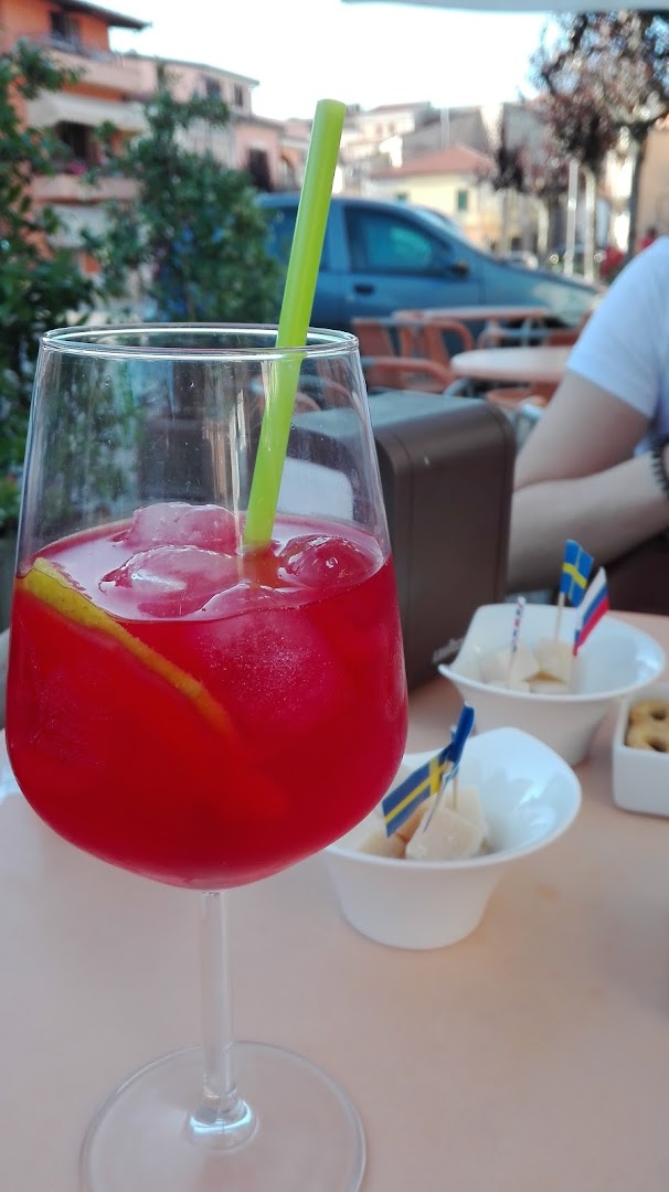 Globe Cafè, Torrecuso
