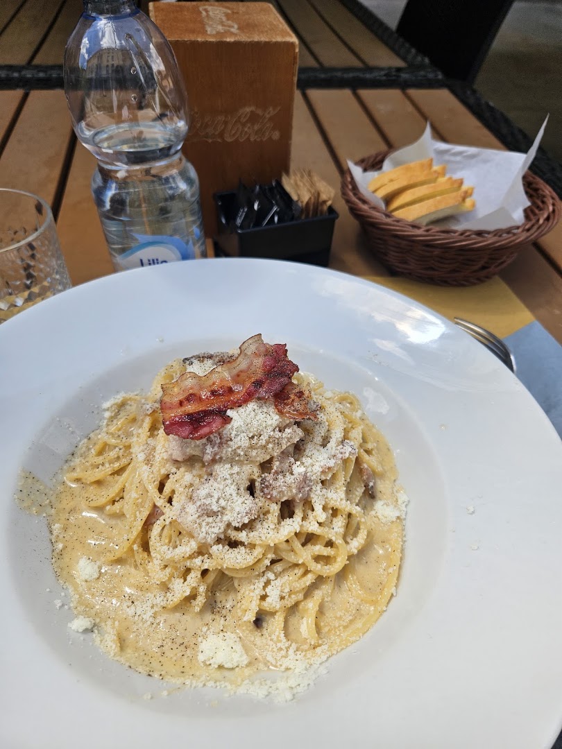Gobbi • Bar Ristorante Pasticceria